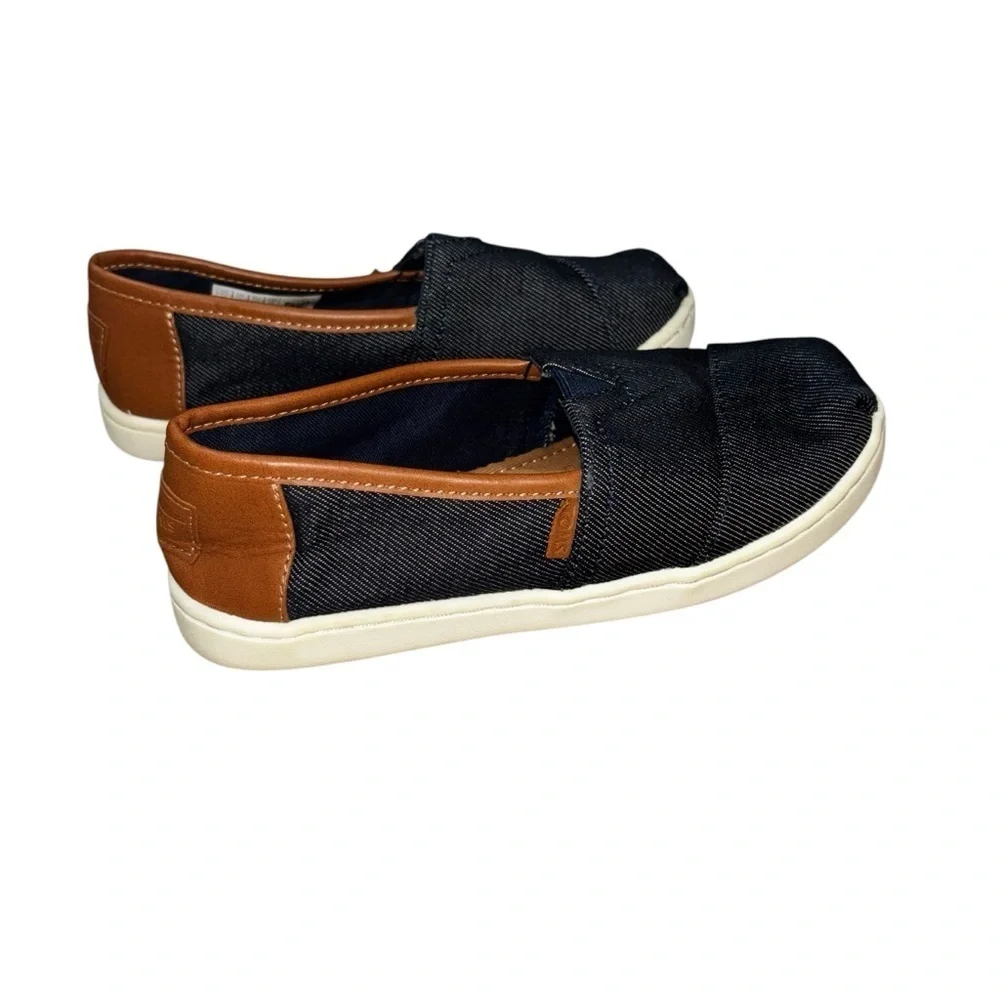 Toms Boys Size 12 Alpargata Slip on Shoes Denim Upper w. Leather Accents Blue